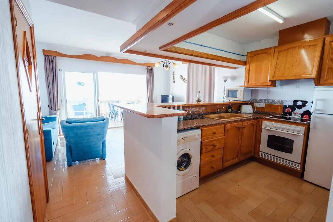 Apartamentos Punta Prima Beach 2*, Punta Prima (Menorca) Spain